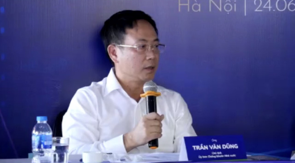 lanh dao uy ban chung khoan nha nuoc chung ta no nha dau tu nhieu loi xin loi dspl 3