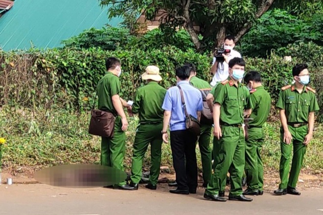 vu nam sinh 14 tuoi tu vong ben duong o dak lak cong an trieu tap 12 thanh thieu nien dspl 1 vu nam sinh 14 tuoi tu vong ben duong o dak lak cong an trieu tap 12 thanh thieu nien dspl 1