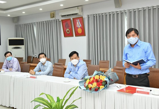 ong tang huu phong duoc bo nhiem lam tong bien tap bao sai gon giai phong dspl 2