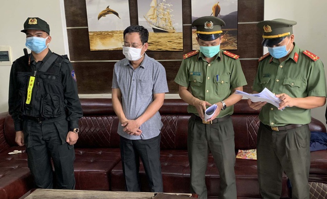 vi sao chanh van phong cang hang khong phu bai bi bat dspl 1