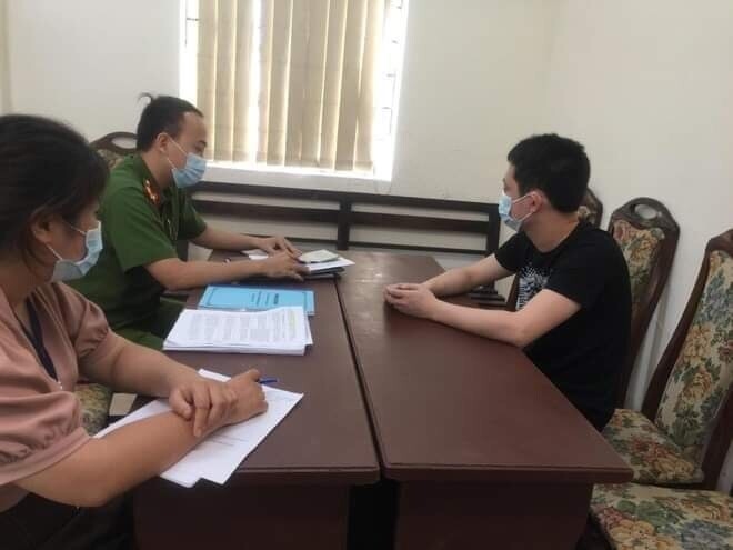 tin tuc phap luat ngay 29 7 thanh nien dam trong thuong nguoi khac vi mot cai nhin dspl 2 tin tuc phap luat ngay 29 7 thanh nien dam trong thuong nguoi khac vi mot cai nhin dspl 2