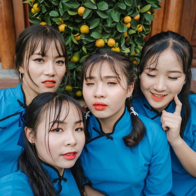 chi tien trieu thue studio chup ky yeu lop hoc o tp hcm khoc rong khi nhan thanh pham tren tay dspl 4 chi tien trieu thue studio chup ky yeu lop hoc o tp hcm khoc rong khi nhan thanh pham tren tay dspl 4