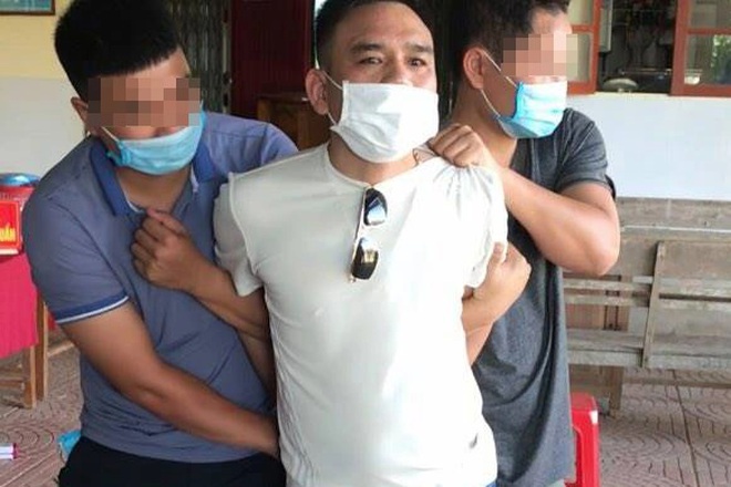 vu bat trum ma tuy khet tieng tran van dong bi mat ben trong cuon so tay mau den dspl 2 vu bat trum ma tuy khet tieng tran van dong bi mat ben trong cuon so tay mau den dspl 2