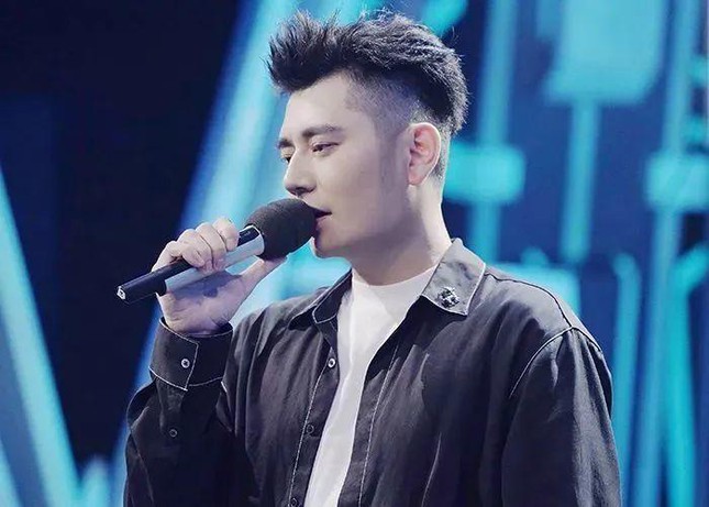 nam mc noi tieng trung quoc bi to chuoc thuoc hiep dam loi khai cua nu dien vien tre dpsl 2 nam mc noi tieng trung quoc bi to chuoc thuoc hiep dam loi khai cua nu dien vien tre dpsl 2