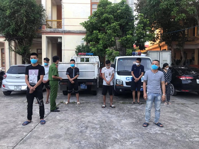 tin tuc phap luat ngay 20 9 bat qua tang thieu nu 17 tuoi cung 6 nam gioi lam tro mo am trong nha nghi dspl 1 tin tuc phap luat ngay 20 9 bat qua tang thieu nu 17 tuoi cung 6 nam gioi lam tro mo am trong nha nghi dspl 1