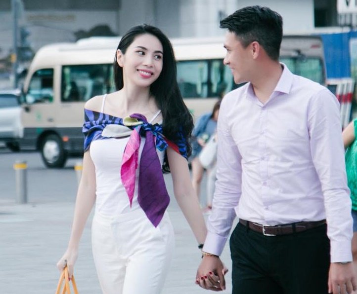 on ao chuyen thuy tien cong vinh di lam tu thien phia luat su cua nu ca si noi gi dspl 1