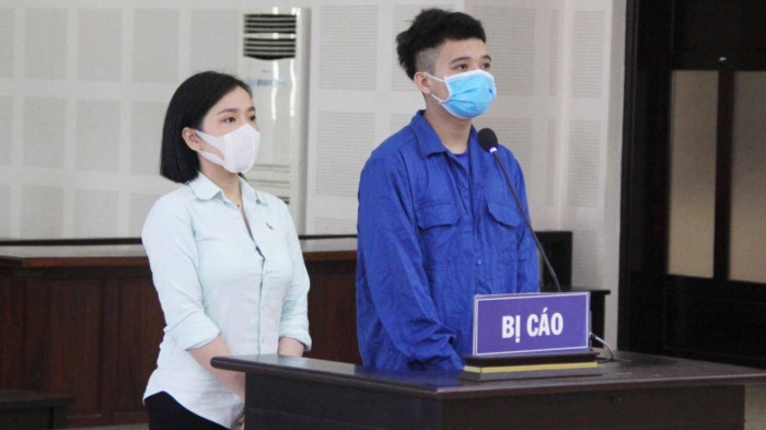 ba trum xinh dep cam dau duong day buon thuoc lac linh an chung than dspl 1 ba trum xinh dep cam dau duong day buon thuoc lac linh an chung than dspl 1