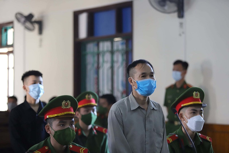 tin tuc phap luat ngay 1 10 giet nguoi vao ngay mong 1 tet 2 cha con linh an 23 nam tu dspl 1 tin tuc phap luat ngay 1 10 giet nguoi vao ngay mong 1 tet 2 cha con linh an 23 nam tu dspl 1