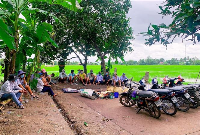 tin tuc phap luat ngay 11 10 thong tin moi nhat vu 2 vo chong bi chem tu vong khi dang ngoi an com dspl 2 tin tuc phap luat ngay 11 10 thong tin moi nhat vu 2 vo chong bi chem tu vong khi dang ngoi an com dspl 2