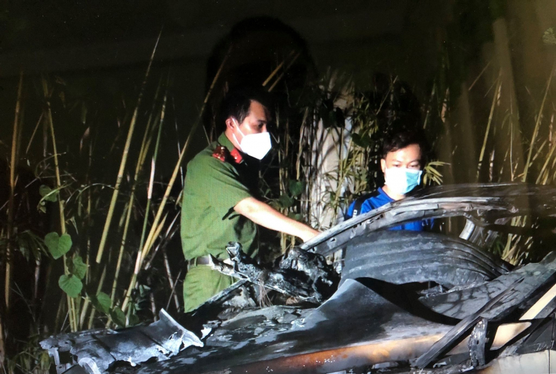 nghi vo ngoai tinh voi sep 8x mua xang dot o to nguoi tinh he lo loi khai dpsl 1 nghi vo ngoai tinh voi sep 8x mua xang dot o to nguoi tinh he lo loi khai dpsl 1