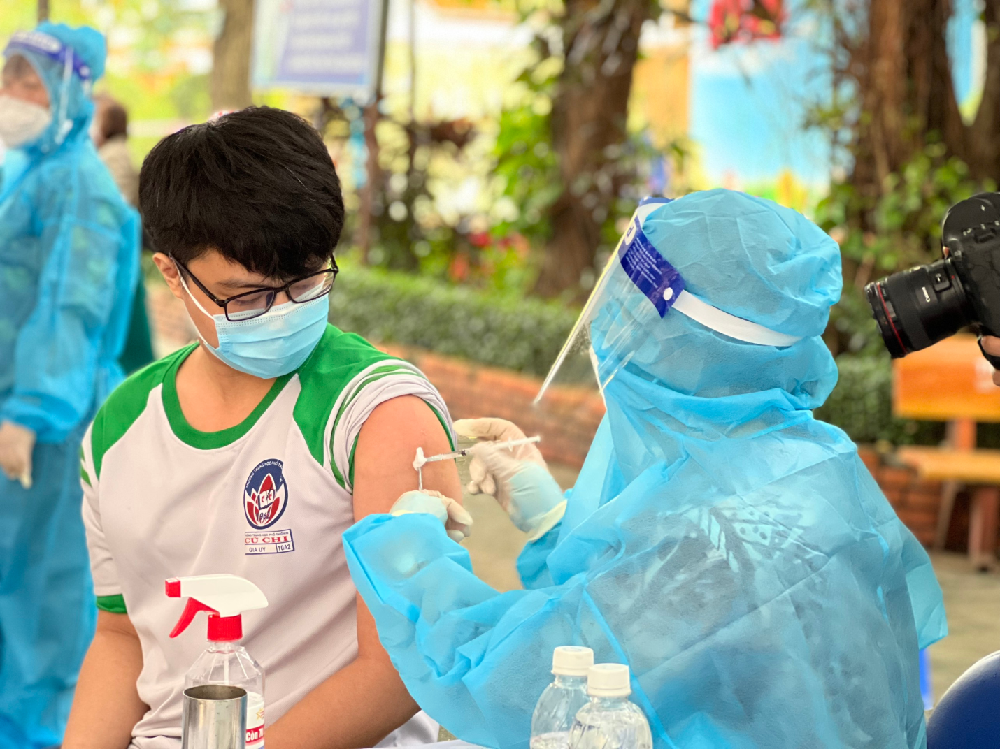 tp hcm 1 688 hoc sinh da duoc tiem vaccine covid 19 an toan dpsl 1 tp hcm 1 688 hoc sinh da duoc tiem vaccine covid 19 an toan dpsl 1