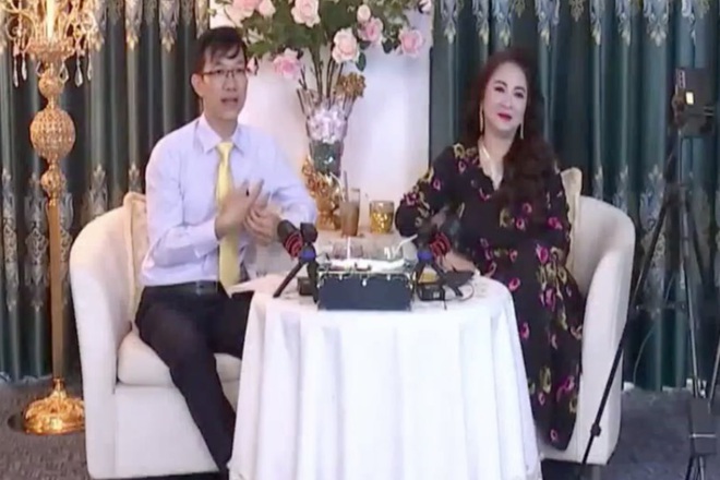 vu giang vien livestream cung ba nguyen phuong hang bi to phan cam dh luat tp hcm len tieng dspl 1