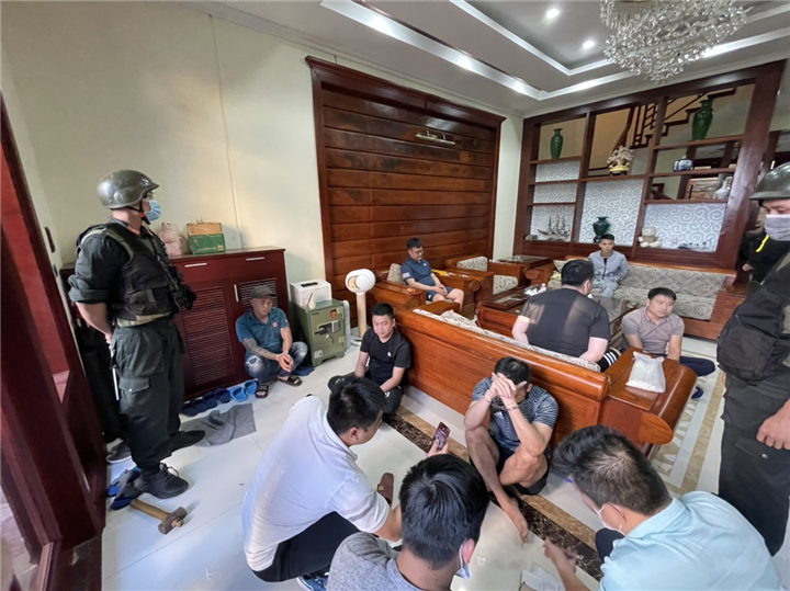 vu triet pha duong day danh bac 14 000 ty trinh sat bat ngo dieu gi khi bat giu cac doi tuong dspl 1 vu triet pha duong day danh bac 14 000 ty trinh sat bat ngo dieu gi khi bat giu cac doi tuong dspl 1