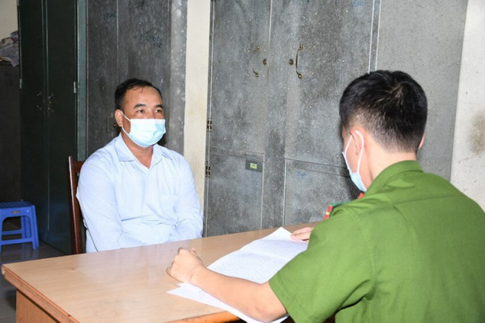 ga dan ong 40 tuoi gia danh dai ta cong an di lua dao he lo loi khai dspl 1 ga dan ong 40 tuoi gia danh dai ta cong an di lua dao he lo loi khai dspl 1