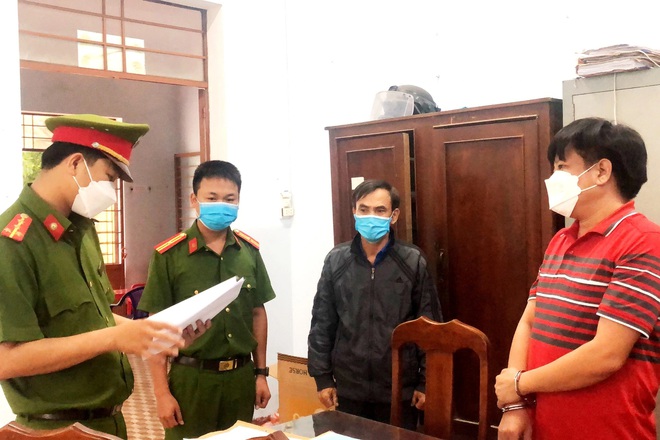 tin tuc phap luat ngay 13 11 bat doi tuong nhan hon 900 trieu dong chay an chua gai mai dam dspl 1 tin tuc phap luat ngay 13 11 bat doi tuong nhan hon 900 trieu dong chay an chua gai mai dam dspl 1
