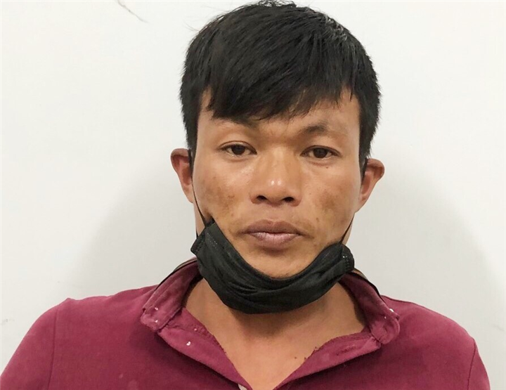 ke cam dau duong day chuyen ban ma tuy cho ngu dan bi bat khi dang an nhau dspl 1 ke cam dau duong day chuyen ban ma tuy cho ngu dan bi bat khi dang an nhau dspl 1
