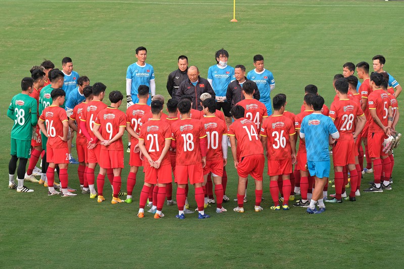 bao thai lan co dong thai gi ve danh sach tuyen viet nam truoc them aff cup dspl 2 bao thai lan co dong thai gi ve danh sach tuyen viet nam truoc them aff cup dspl 2