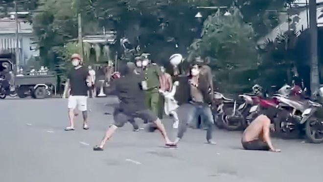 tin tuc phap luat ngay 23 11 yeu rau xanh nhieu lan xam hai con rieng cua vo dspl 2 tin tuc phap luat ngay 23 11 yeu rau xanh nhieu lan xam hai con rieng cua vo dspl 2