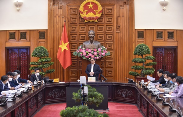than toc hon nua trong tiem vaccine va cung ung thuoc dieu tri bao dam an toan khoa hoc hieu qua de cao y thuc nguoi dan trong phong chong dich dspl 2 than toc hon nua trong tiem vaccine va cung ung thuoc dieu tri bao dam an toan khoa hoc hieu qua de cao y thuc nguoi dan trong phong chong dich dspl 2