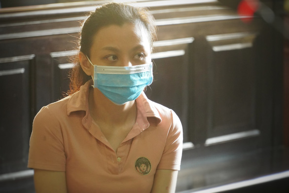 xet xu vu an quan xa lo bi truy sat nu bi cao de nghi hoan phien toa vi thay chong mat kho tho dspl 1 xet xu vu an quan xa lo bi truy sat nu bi cao de nghi hoan phien toa vi thay chong mat kho tho dspl 1