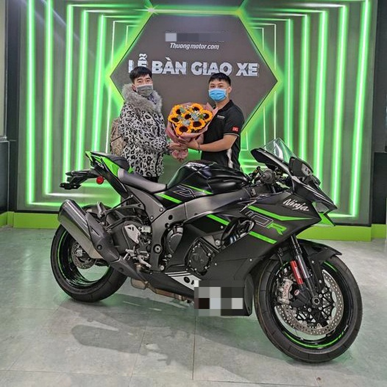 nguoi ban xe cho ke no sung cuop ngan hang nghi pham le phep thai do khong co mot hat san dspl 1 nguoi ban xe cho ke no sung cuop ngan hang nghi pham le phep thai do khong co mot hat san dspl 1