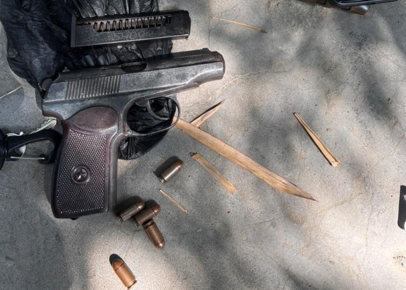 cong an binh duong bat gon nhom thanh nien mang hang nong di ban dspl 2 cong an binh duong bat gon nhom thanh nien mang hang nong di ban dspl 2