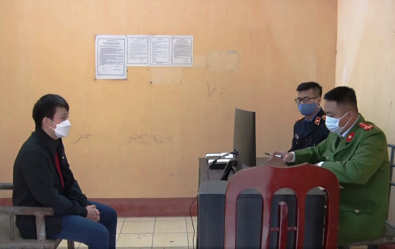 tin tuc phap luat ngay 15 1 nguoi dan ong dam o 4 be trai o tp hcm roi quay clip dspl 2 tin tuc phap luat ngay 15 1 nguoi dan ong dam o 4 be trai o tp hcm roi quay clip dspl 2