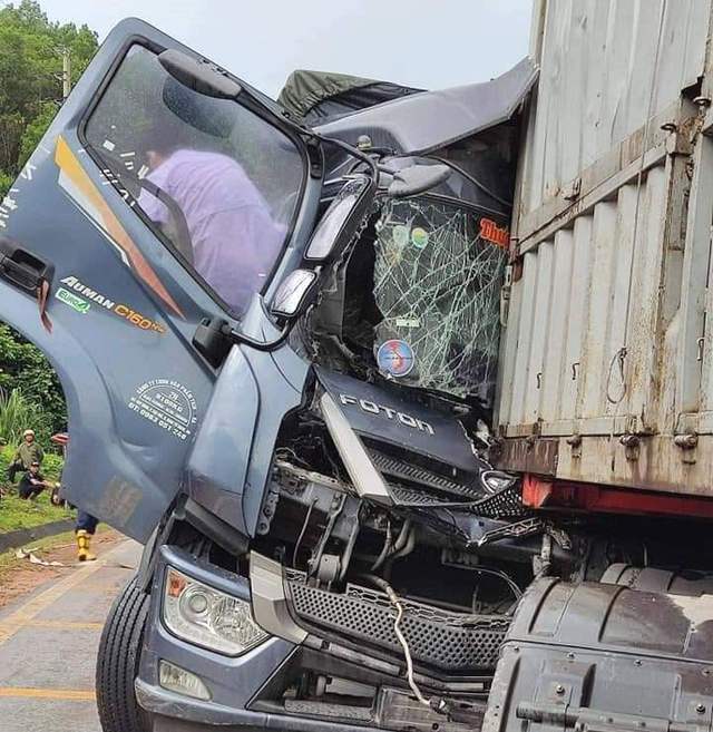 quang ninh container tong truc dien xe tai cho axit 2 tai xe bong nang dspl 2 quang ninh container tong truc dien xe tai cho axit 2 tai xe bong nang dspl 2