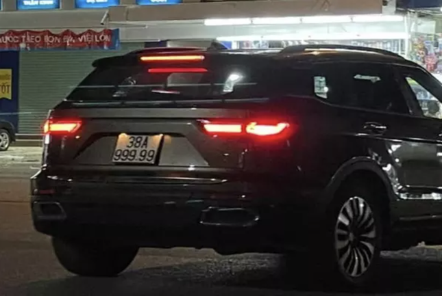 oto bien ngu quy 9 ngang nhien luon pho ha tinh lanh dao cong an noi gi dspl 1 oto bien ngu quy 9 ngang nhien luon pho ha tinh lanh dao cong an noi gi dspl 1