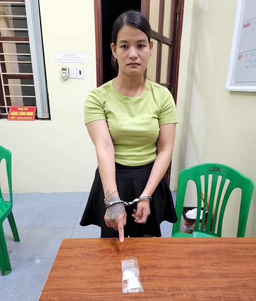 co gai xinh dep giau ma tuy vao noi nhay cam de qua mat cong an dspl 1 co gai xinh dep giau ma tuy vao noi nhay cam de qua mat cong an dspl 1