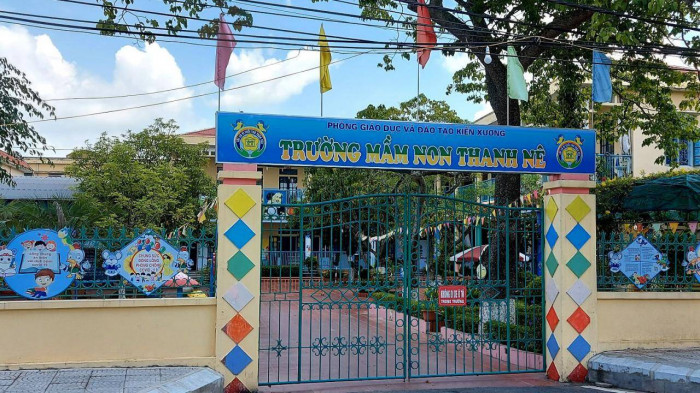vu nu giao vien nghi van quan he bat chinh o thai binh nguoi trong cuoc tuong trinh gi dspl 1 vu nu giao vien nghi van quan he bat chinh o thai binh nguoi trong cuoc tuong trinh gi dspl 1