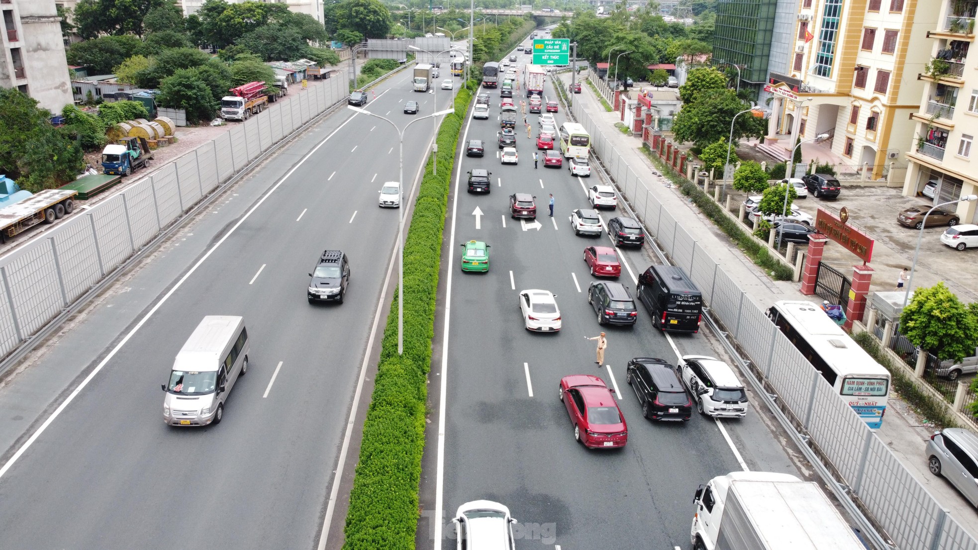 ha noi ngay tro lai cao toc un tac dai hang cay so dpsl 1 ha noi ngay tro lai cao toc un tac dai hang cay so dpsl 1