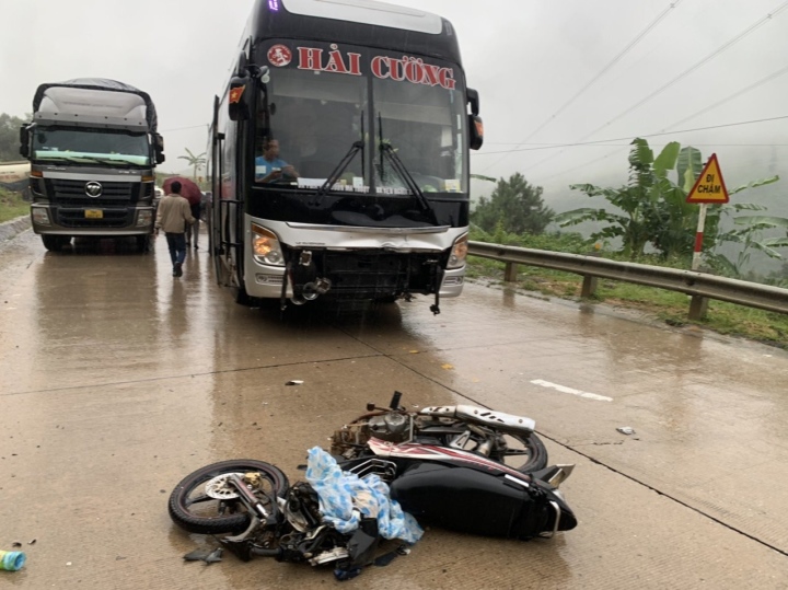 tin tuc tai nan giao thong moi ngay 29 9 2022 va cham voi o to khach 2 vo chong di xe may tu vong dspl 1 tin tuc tai nan giao thong moi ngay 29 9 2022 va cham voi o to khach 2 vo chong di xe may tu vong dspl 1