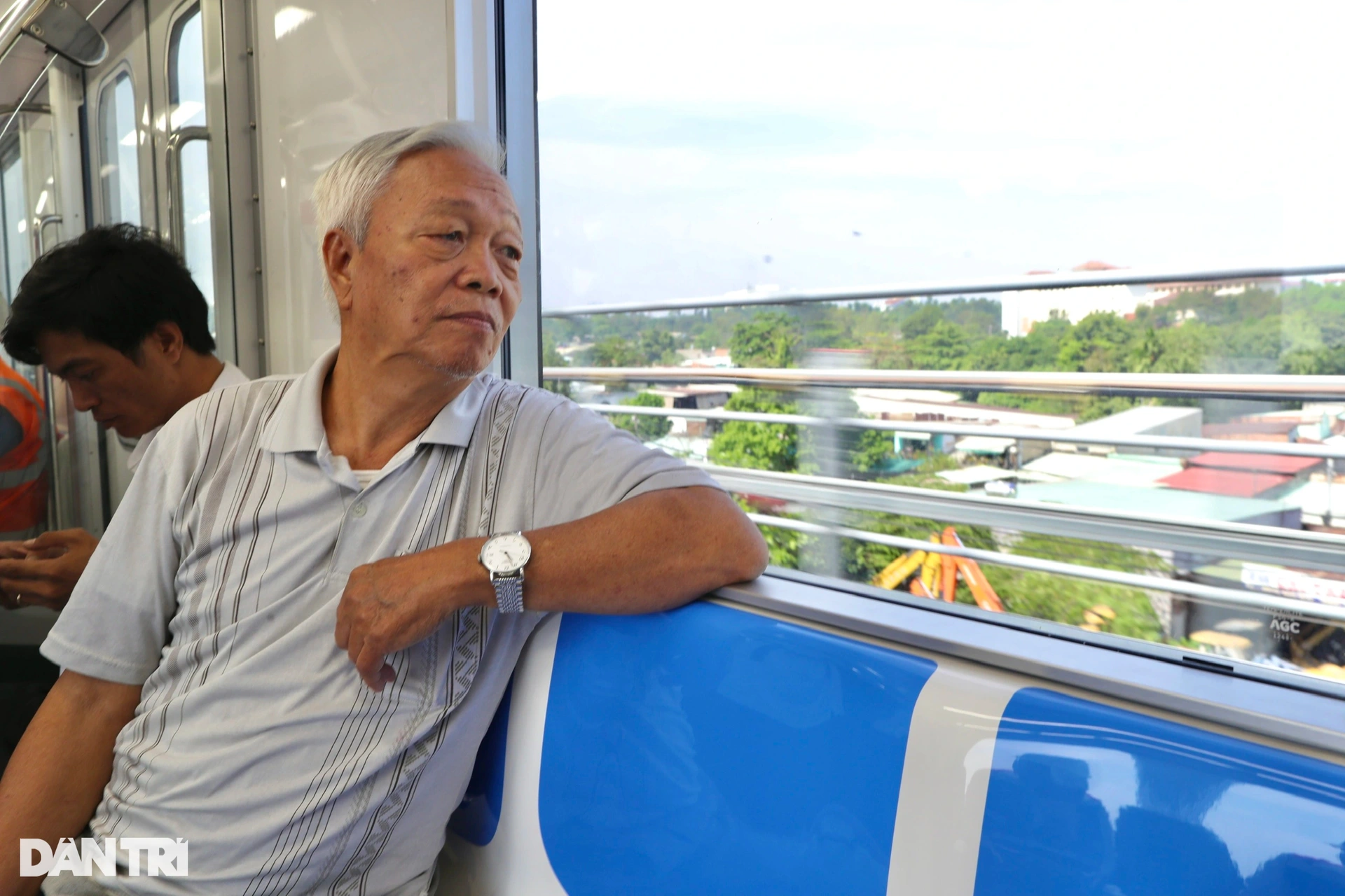chay thu tau metro so 1 ben thanh suoi tien nguoi dan hao hung tham gia dspl 9 chay thu tau metro so 1 ben thanh suoi tien nguoi dan hao hung tham gia dspl 9