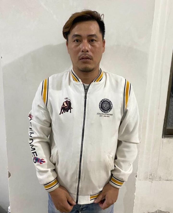 bat khan cap nhom mua ban giam long cac co gai he lo chieu thuc troi buoc no nan ban sang tay dspl 2 bat khan cap nhom mua ban giam long cac co gai he lo chieu thuc troi buoc no nan ban sang tay dspl 2
