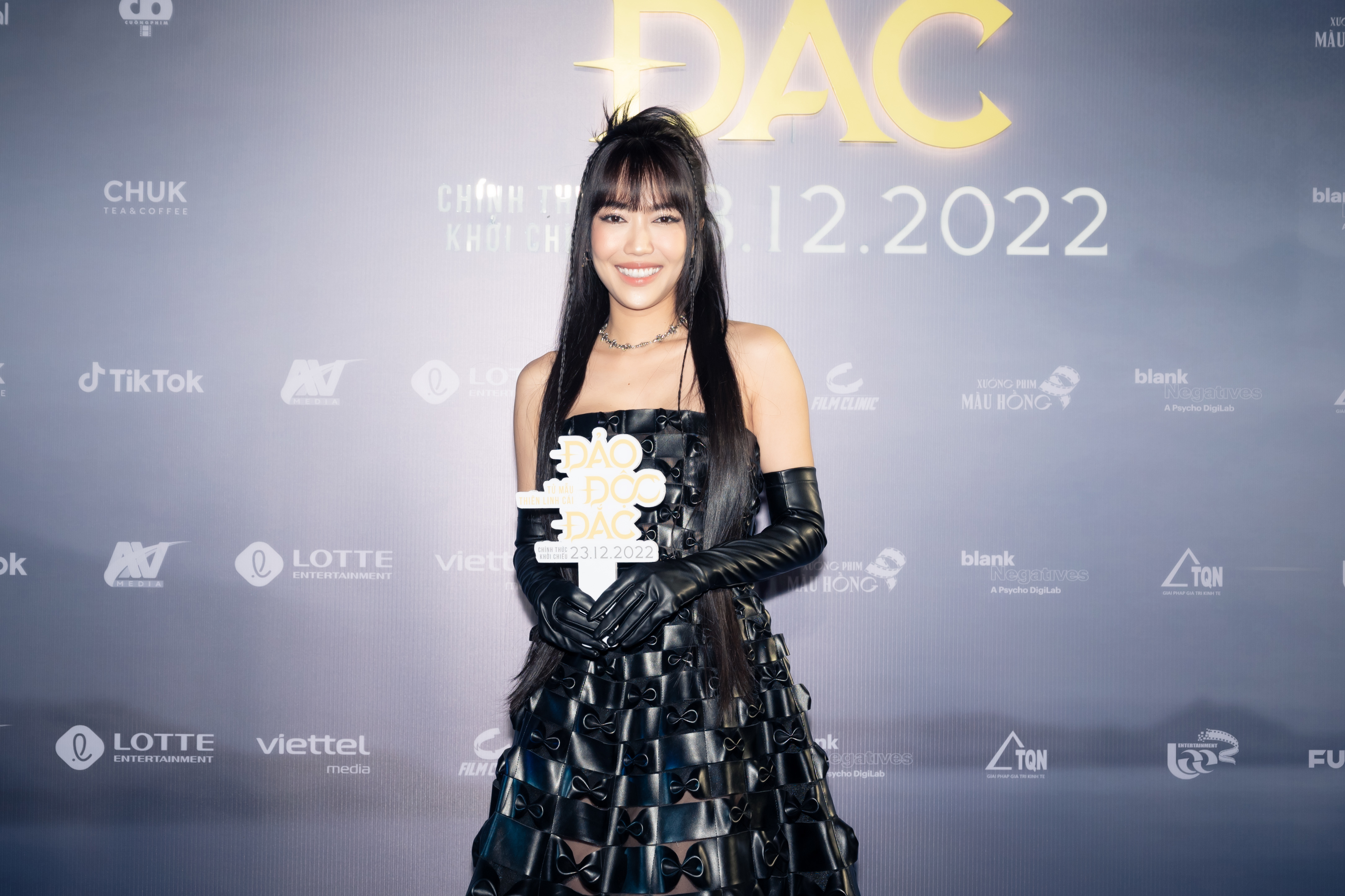 dao doc dac tu mau thien linh cai chinh thuc cong chieu thu hut dan sao viet dinh dam 51 dao doc dac tu mau thien linh cai chinh thuc cong chieu thu hut dan sao viet dinh dam 51