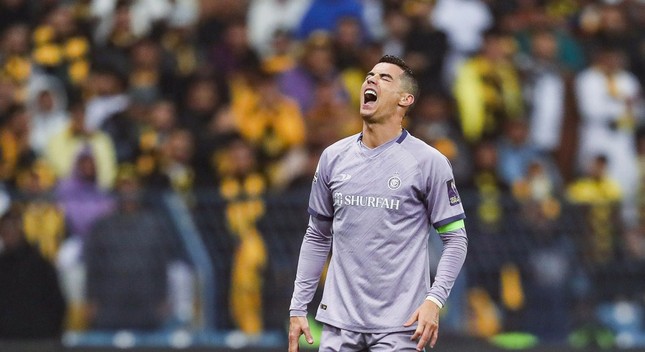 c ronaldo ghi ban phut bu gio cuu al nassr khoi ket cuc e che dspl 1 c ronaldo ghi ban phut bu gio cuu al nassr khoi ket cuc e che dspl 1