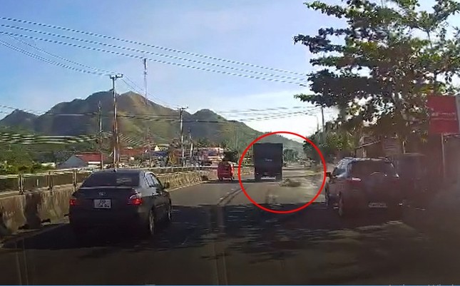 tin tuc tai nan giao thong moi ngay 10 2 nam sinh lop 9 bi xe tai can tu vong o tp hcm dspl 2 tin tuc tai nan giao thong moi ngay 10 2 nam sinh lop 9 bi xe tai can tu vong o tp hcm dspl 2