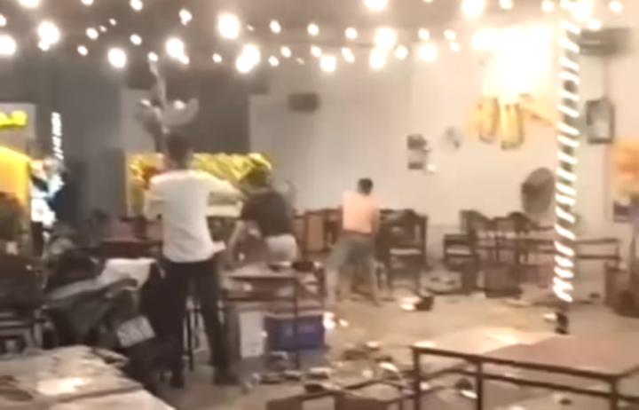 tin tuc phap luat moi nhat ngay 7 3 nhom khach vac dao tan cong chu quan nhau gay nao loan trong dem dspl 1 tin tuc phap luat moi nhat ngay 7 3 nhom khach vac dao tan cong chu quan nhau gay nao loan trong dem dspl 1