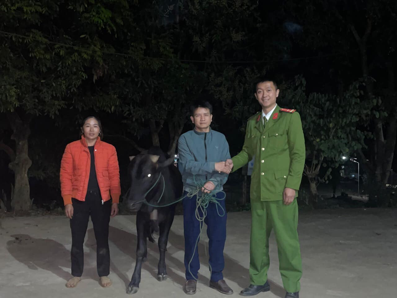 qua khu bat hao cua nguoi dan ong 60 tuoi di bat trom bo o son la dspl 1 qua khu bat hao cua nguoi dan ong 60 tuoi di bat trom bo o son la dspl 1