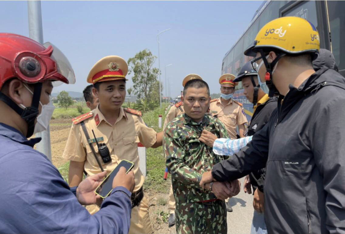 tin tuc phap luat moi nhat ngay 24 3 dien bien moi vu 4 tiep vien vietnam airlines xach hon 11kg ma tuy dspl 2 tin tuc phap luat moi nhat ngay 24 3 dien bien moi vu 4 tiep vien vietnam airlines xach hon 11kg ma tuy dspl 2