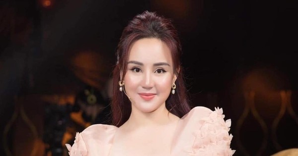 cong an tp hcm trieu tap ca sy vy oanh sau don to giac cua con trai ba phuong hang dspl 22 cong an tp hcm trieu tap ca sy vy oanh sau don to giac cua con trai ba phuong hang dspl 22