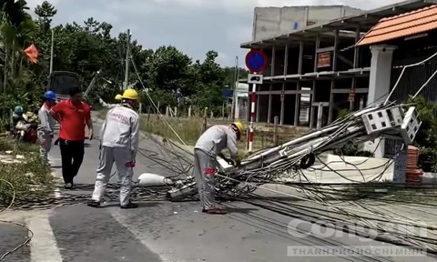 tin tuc tai nan giao thong moi nhat ngay 9 4 2023 xot xa be 2 tuoi ngoi khoc ben thi the me sau tai nan dspl 2 tin tuc tai nan giao thong moi nhat ngay 9 4 2023 xot xa be 2 tuoi ngoi khoc ben thi the me sau tai nan dspl 2