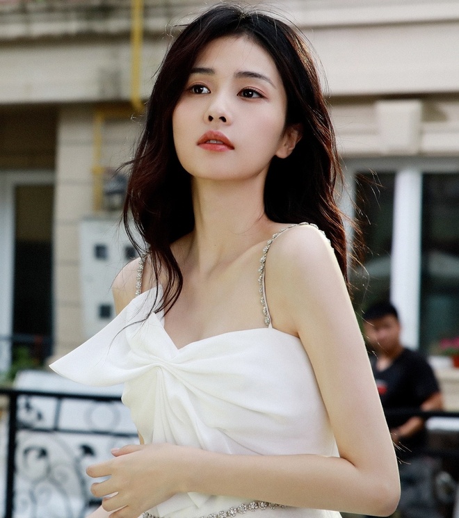 tin tuc sao hoa ngu moi nhat ngay 24 4 duong duong gay bao voi nhan sac doi thuc dspl 1 tin tuc sao hoa ngu moi nhat ngay 24 4 duong duong gay bao voi nhan sac doi thuc dspl 1