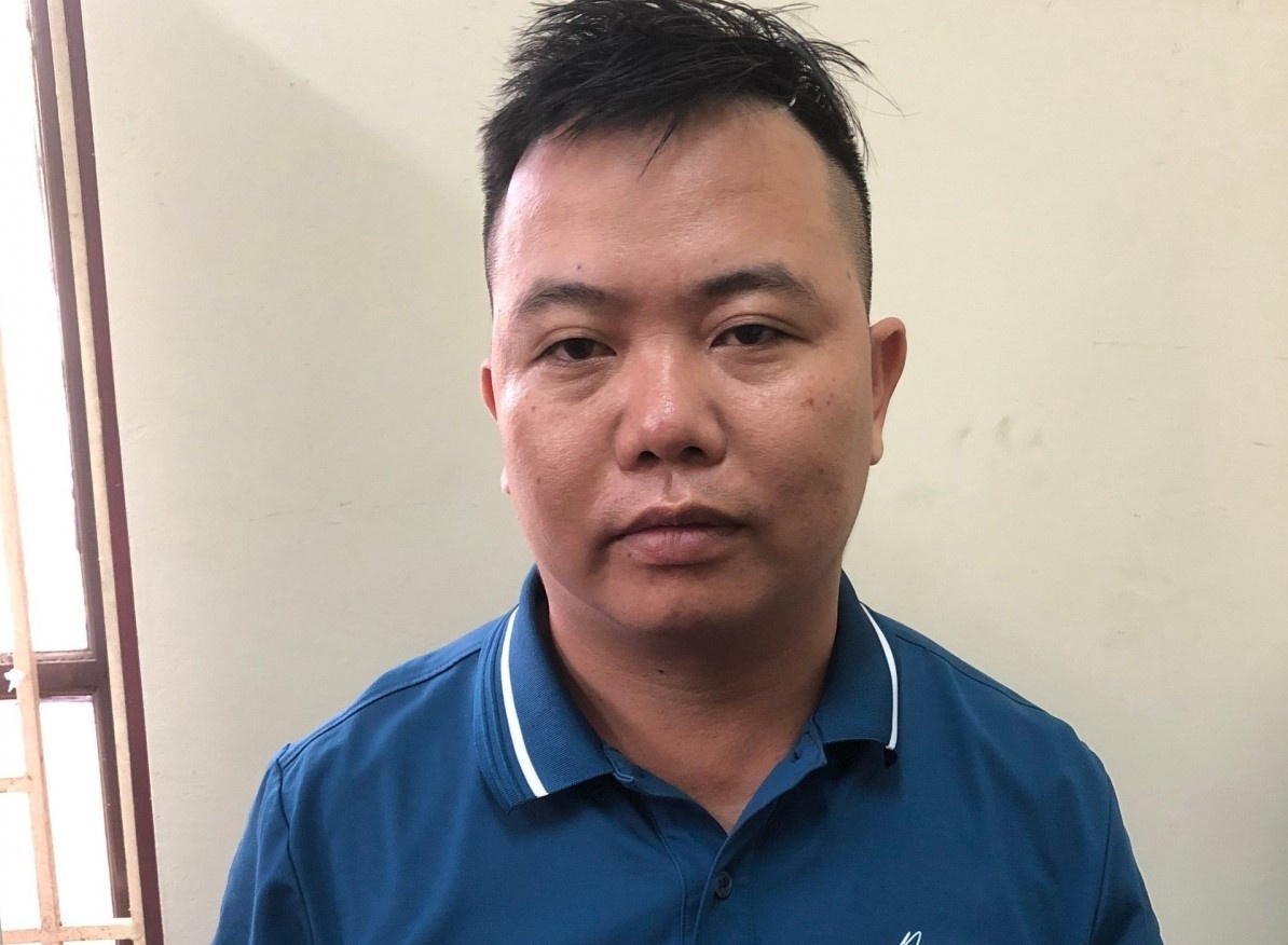 tin tuc phap luat moi nhat ngay 30 4 nu quai mao danh can bo tung cong tac tai bo cong an de lua dao chay an dspl 1 tin tuc phap luat moi nhat ngay 30 4 nu quai mao danh can bo tung cong tac tai bo cong an de lua dao chay an dspl 1