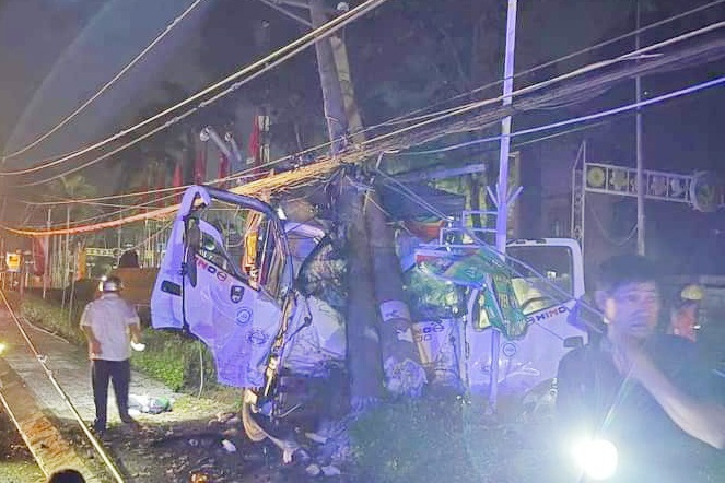 tin tuc tai nan giao thong moi nhat ngay 20 5 2023 va cham voi o to tai o ha noi nguoi phu nu di xe may tu vong dspl 2 tin tuc tai nan giao thong moi nhat ngay 20 5 2023 va cham voi o to tai o ha noi nguoi phu nu di xe may tu vong dspl 2