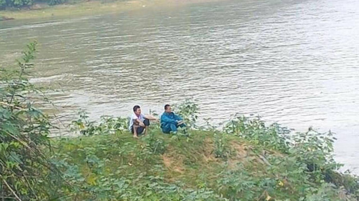 xot xa hoan canh cua hai anh em o nghe an bi duoi nuoc tu vong dspl 1 xot xa hoan canh cua hai anh em o nghe an bi duoi nuoc tu vong dspl 1