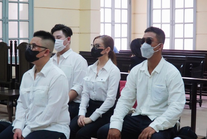 ngay mai 31 5 trang nemo va dong pham tiep tuc hau toa dspl 11