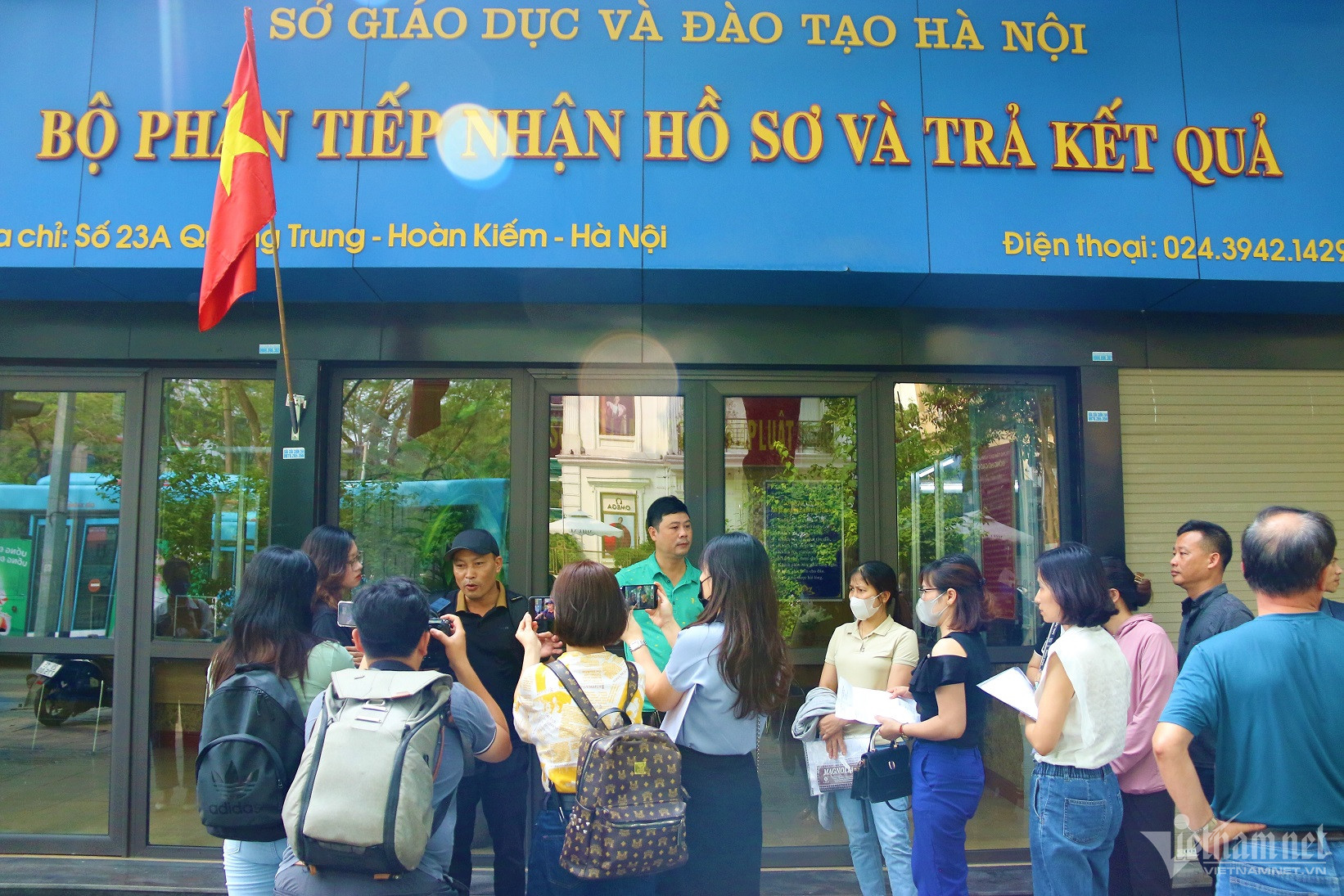 vu de thi toan vao lop 10 bi in mo ha noi chap nhan tinh diem cho dap an lam nham dspl 2 vu de thi toan vao lop 10 bi in mo ha noi chap nhan tinh diem cho dap an lam nham dspl 2