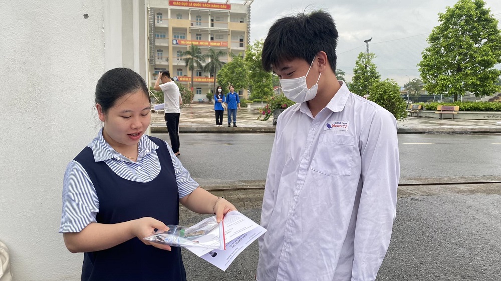 dap an goi y de thi mon tieng anh ma de 418 tot nghiep thpt 2023 moi nhat chinh xac nhat dap an goi y de thi mon tieng anh ma de 418 tot nghiep thpt 2023 moi nhat chinh xac nhat